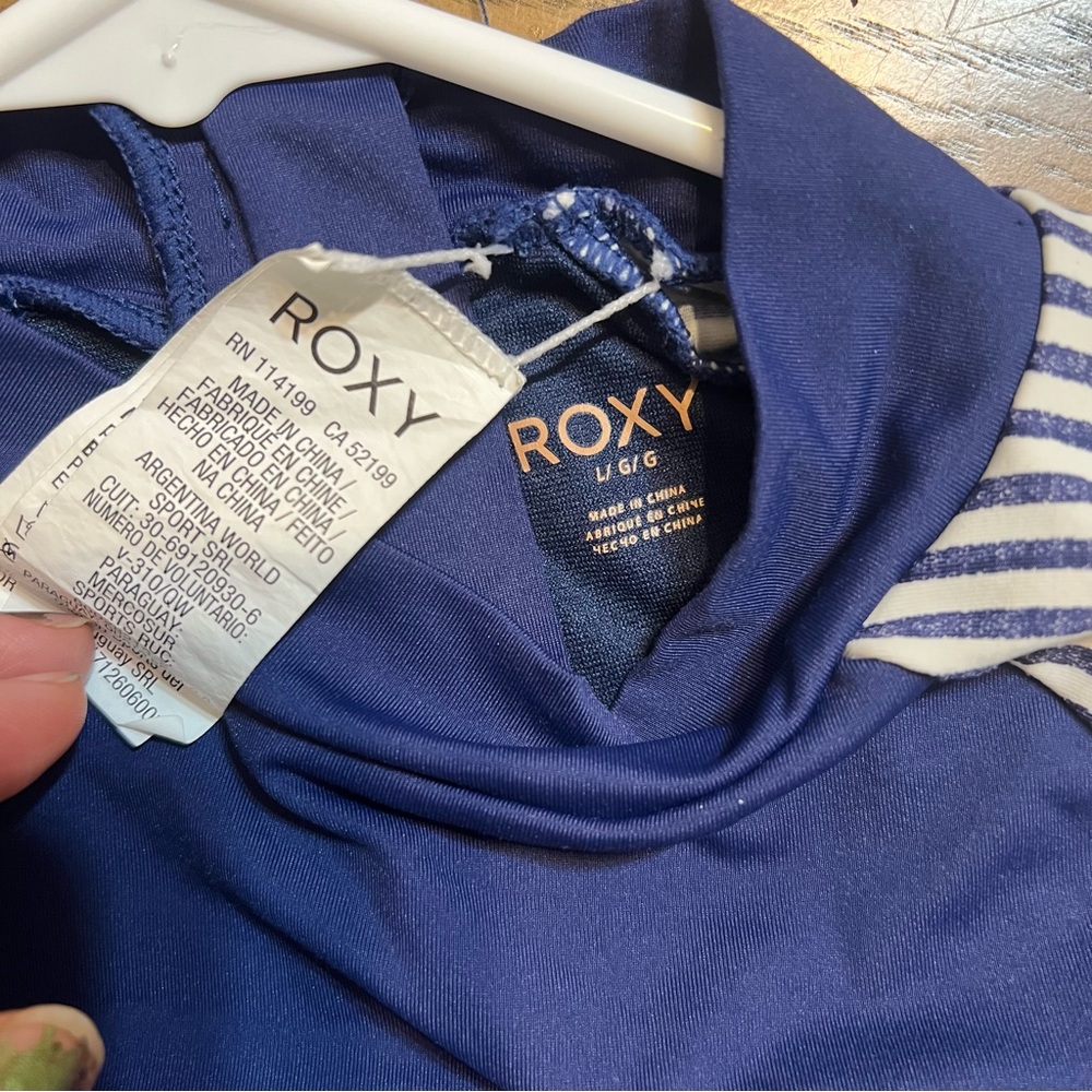 Roxy swim one piece Navy White Striped Long Sleeve Rash guard beach summer - Picture 8 of 11